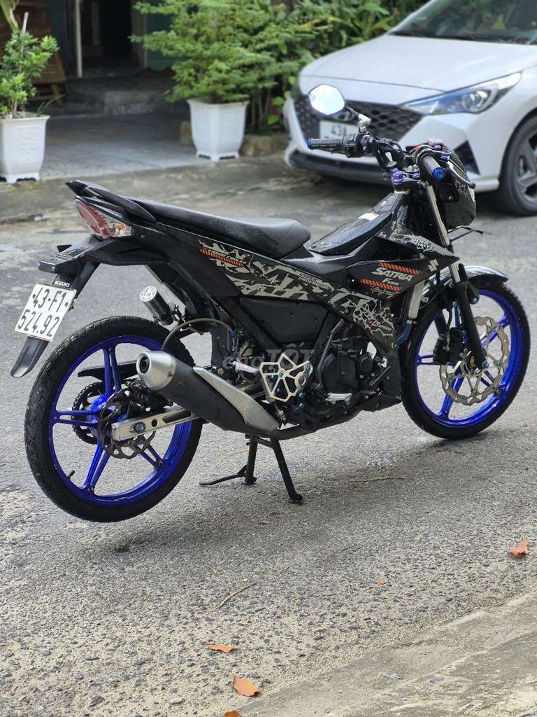 Suzuki Satria zin chất, cần bán hoặc giao lưu. Mua bán Xe máy tại Quận Liên Chiểu Đà Nẵng được đăng bởi Cuong hình 4