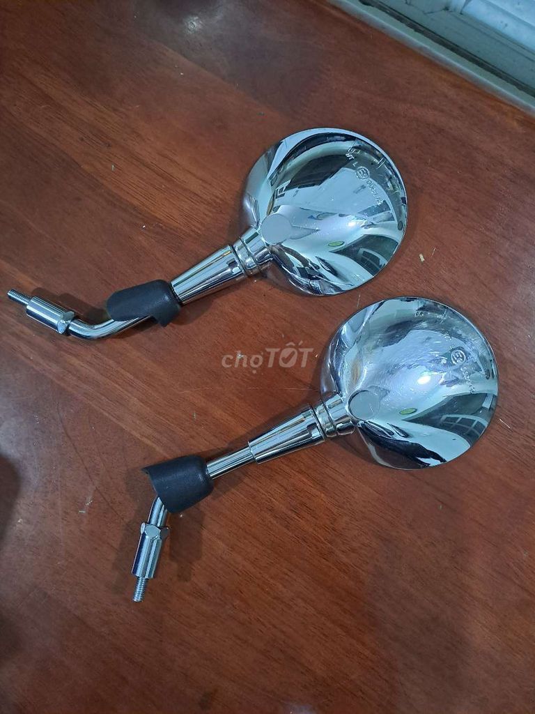 Kính hậu Vespa tháo xe để giành còn rất mới và đẹp. Mua bán Phụ tùng xe tại Quận 3 Tp Hồ Chí Minh được đăng bởi Mrkhải hình 2