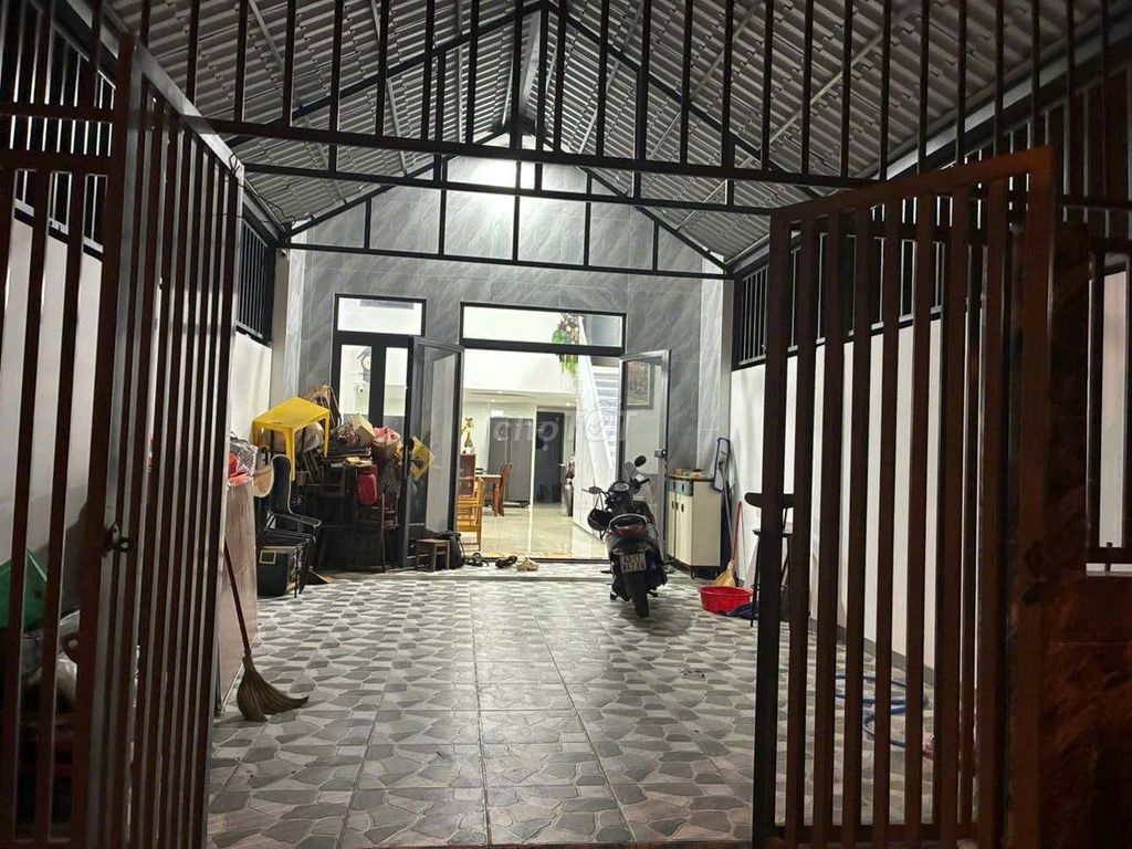 Аренда · 3 комн. · 100 м² · Quận Ngũ Hành Sơn, ул. Nguyễn Thần Hiến