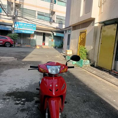 Xe wave alpha 50cc màu đỏ bánh tâm thắng đùm bstp. Mua bán Xe máy tại Quận Tân Phú Tp Hồ Chí Minh được đăng bởi cô gái 