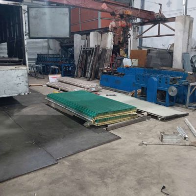Thanh lý cửa kéo đài loan. Mua bán Nội thất, đồ gia dụng khác tại Huyện Bảo Lâm Lâm Đồng được đăng bởi  thảo cửa cuốn