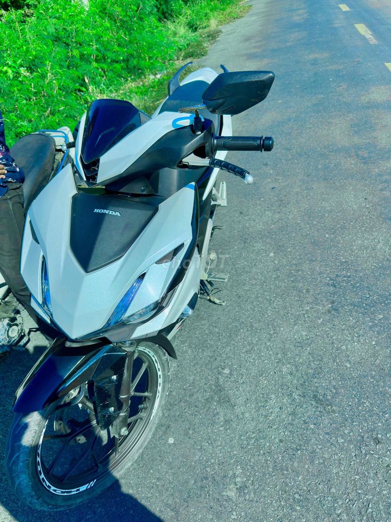 Honda Winner X V3 2022 Trắng. Mua bán Xe máy tại Huyện Cần Đước Long An được đăng bởi Dương Nguyễn hình 6