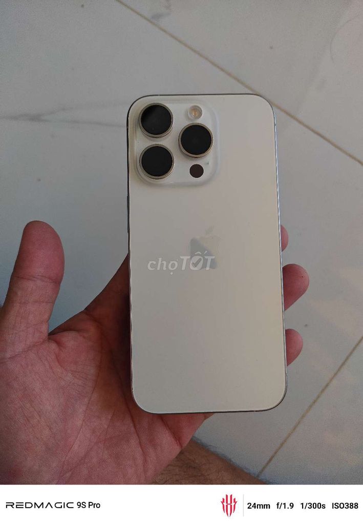 Apple iPhone 15 Pro 128GB Trắng Đã qua sử dụng. Mua bán Điện thoại tại Huyện Hóc Môn Tp Hồ Chí Minh được đăng bởi nokia hình 1