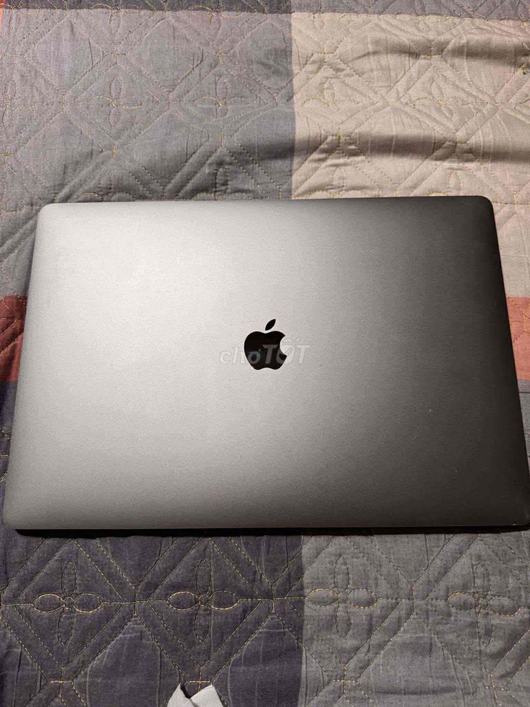 macbook pro i9 2019 giá tốt cấu hình khủng. Mua bán Laptop tại Quận Ninh Kiều Cần Thơ được đăng bởi hdong hình 1