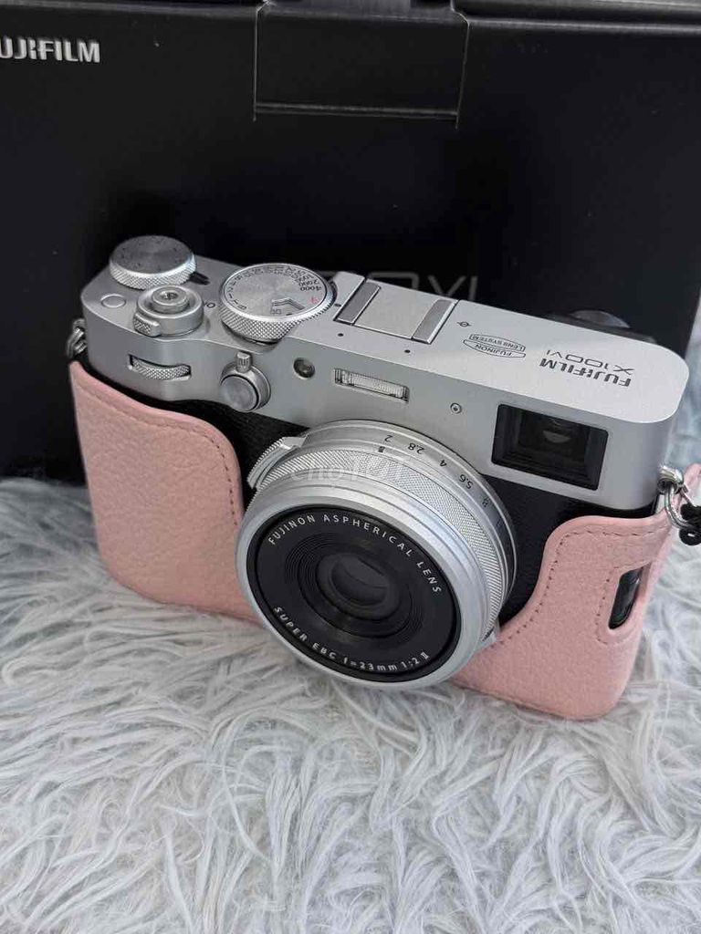 Máy ảnh Fujifilm X100VI Bạc fullbox 3k9 shot. Mua bán Máy ảnh, Máy quay tại Quận 5 Tp Hồ Chí Minh được đăng bởi Phan Thế Phong  hình 1