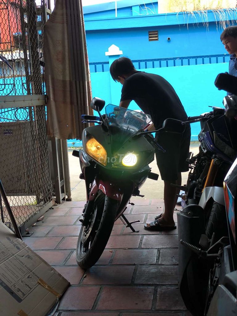 R15v2. Mua bán Xe máy tại Huyện Gia Lâm Hà Nội được đăng bởi Trần Khánh hình 2