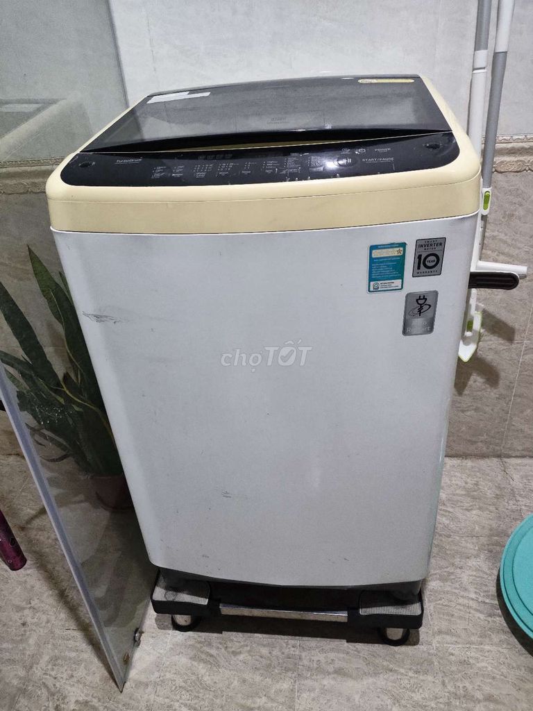 Máy giặt LG 10kg cửa trên. Mua bán Máy giặt tại Quận Tân Bình Tp Hồ Chí Minh được đăng bởi Bùi xuân khải hình 1