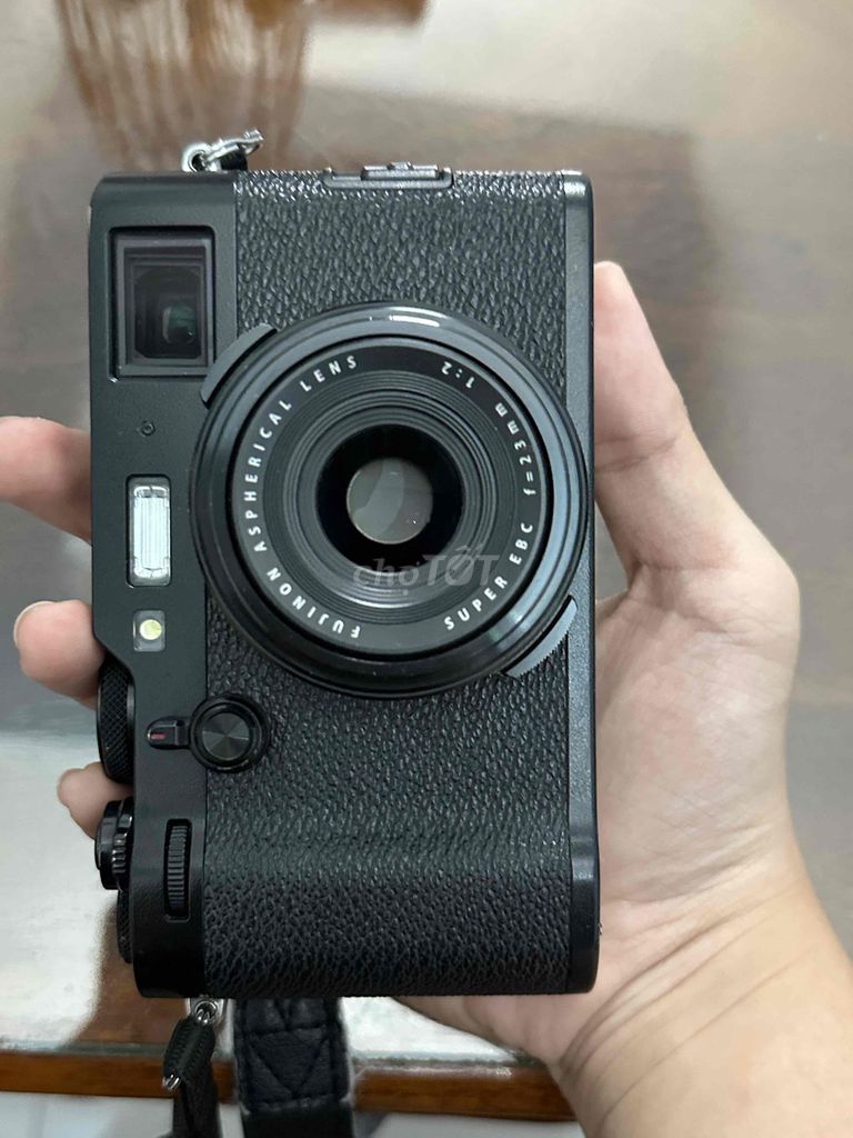 Máy ảnh Fujifilm X100F Đen Đã sử dụng. Mua bán Máy ảnh, Máy quay tại Huyện Cái Bè Tiền Giang được đăng bởi Thy Oi hình 1