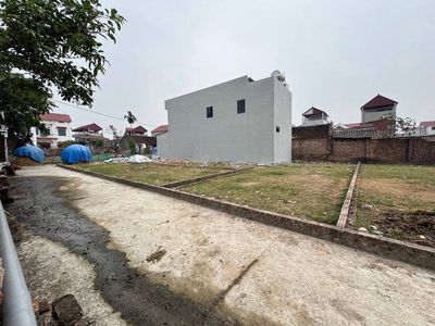 Bán đất Yên Tàng, Sóc Sơn, 80m2, đường ô tô