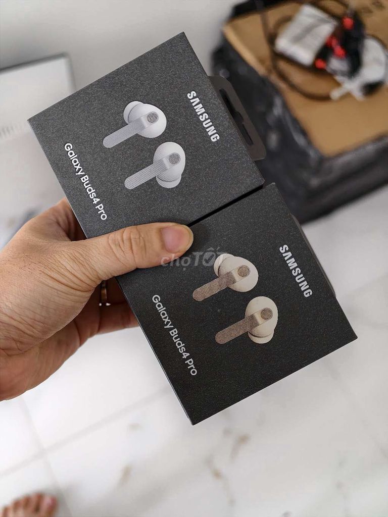 Tai nghe Samsung Galaxy Buds4 Pro Trắng, Nâu. Mua bán Tivi, Âm thanh tại Thành phố Thủ Đức Tp Hồ Chí Minh được đăng bởi beephone SG hình 1
