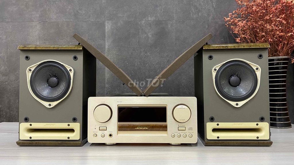 Bộ âm thanh BOSE PLS-1310 & Bose 121 hàng đấu giá