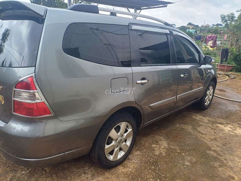 Xe 7 chỗ 2011 - 150000 km. Mua bán Ô tô tại Thành phố Dĩ An Bình Dương được đăng bởi QUỐC HUY hình 11