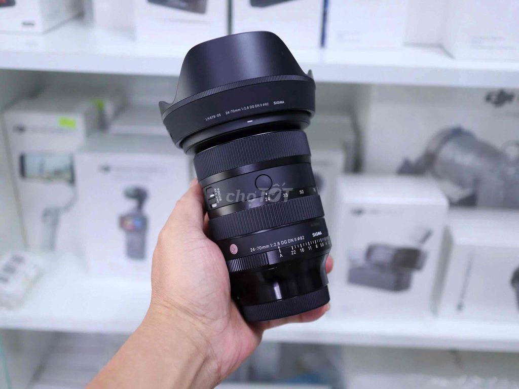 Ống kính Sigma 24-70mm F2.8 DG DN II. Mua bán Máy ảnh, Máy quay tại Thành phố Thủ Dầu Một Bình Dương được đăng bởi Chinh Lee hình 1