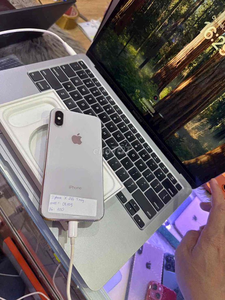iphone X-256gb trắng qtế mỹ pin100 zin áp suất. Mua bán Điện thoại tại Quận 3 Tp Hồ Chí Minh được đăng bởi Nam Á Mobile hình 1