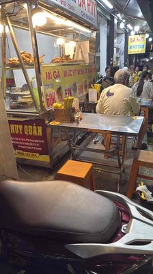 Quán Mì Vịt Tiềm Tuyển Phụ Quán Bao Ăn Ở