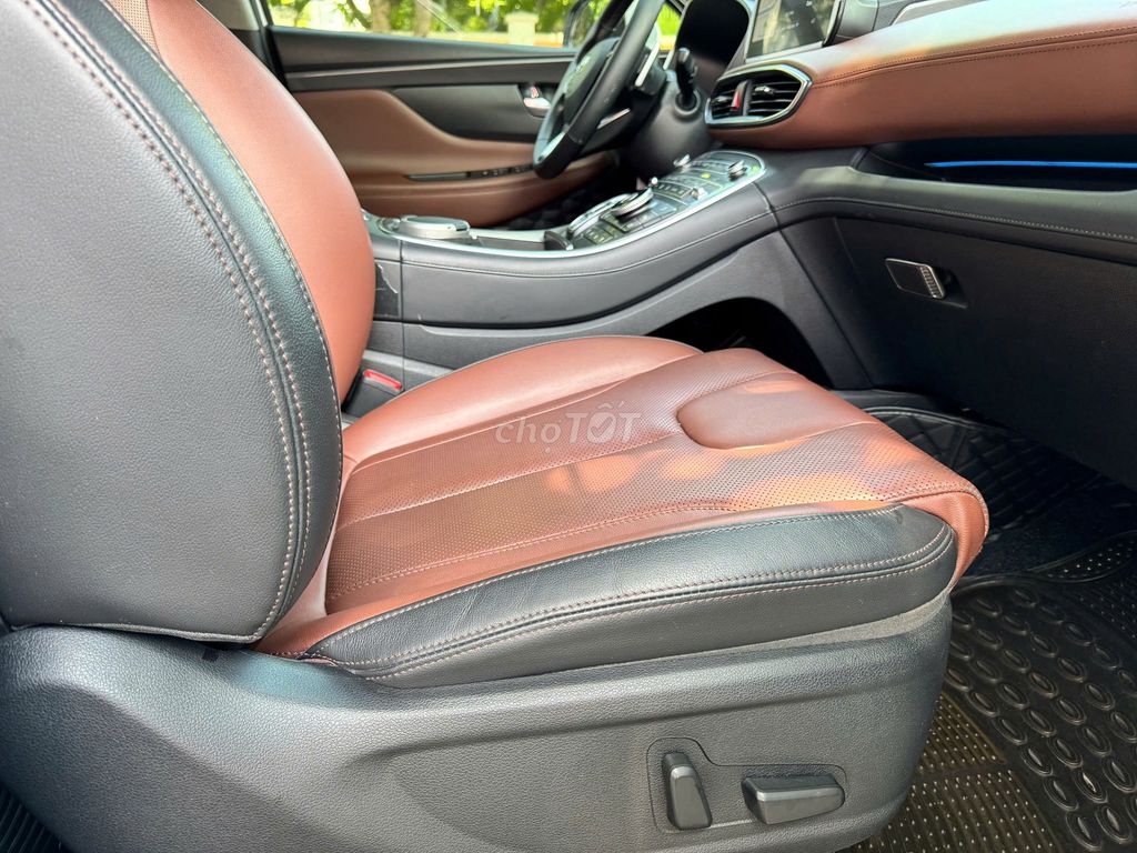 Hyundai Santafe Full xăng, đời 2021. Mua bán Ô tô tại Quận Long Biên Hà Nội được đăng bởi PHÚC LÂM  AUTO hình 12