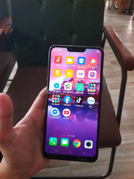 Oppo A3s 16GB Đen Đã sử dụng. Mua bán Điện thoại tại Quận 5 Tp Hồ Chí Minh được đăng bởi Hội Đồ Điện Tử hình 1