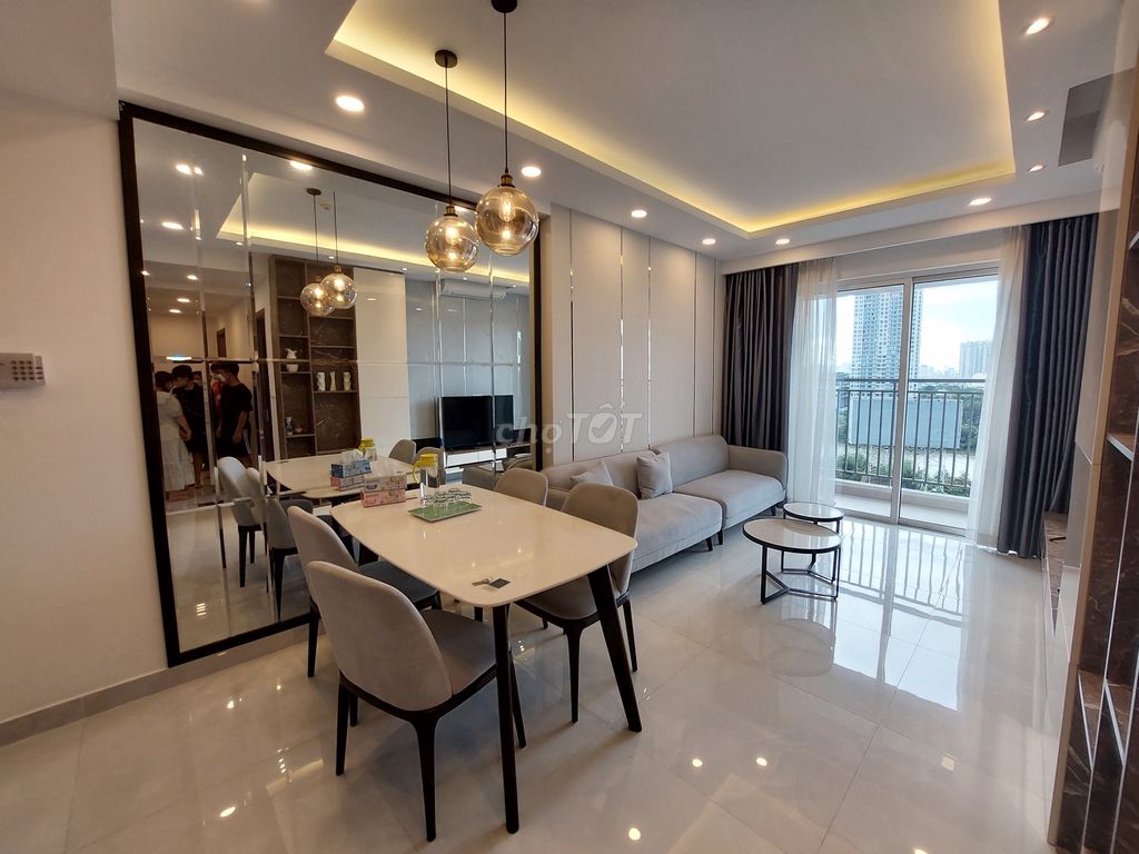 Cho thuê căn hộ Sunrise Riverside 3PN,2WC Full NT