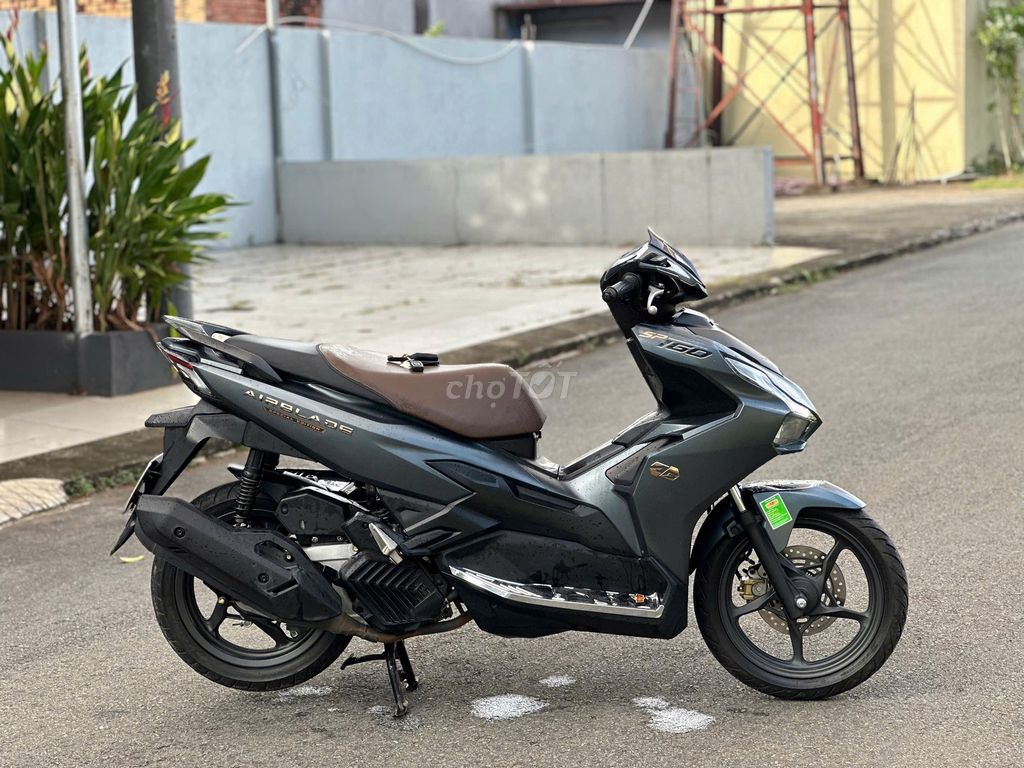 Honda Air Blade 2022 160cc/ABS Xám. Mua bán Xe máy tại Huyện Trảng Bom Đồng Nai được đăng bởi phương hình 11
