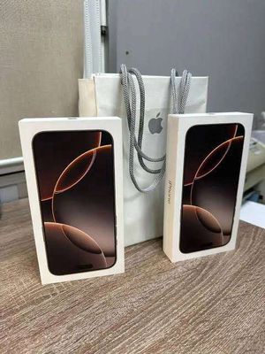 iPhone 16 Pro Max 256 GB. Mua bán Điện thoại tại Quận Hoàn Kiếm Hà Nội được đăng bởi Hoàng Thùy Linh 