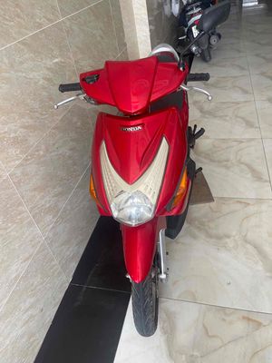 Honda Click màu Đỏ