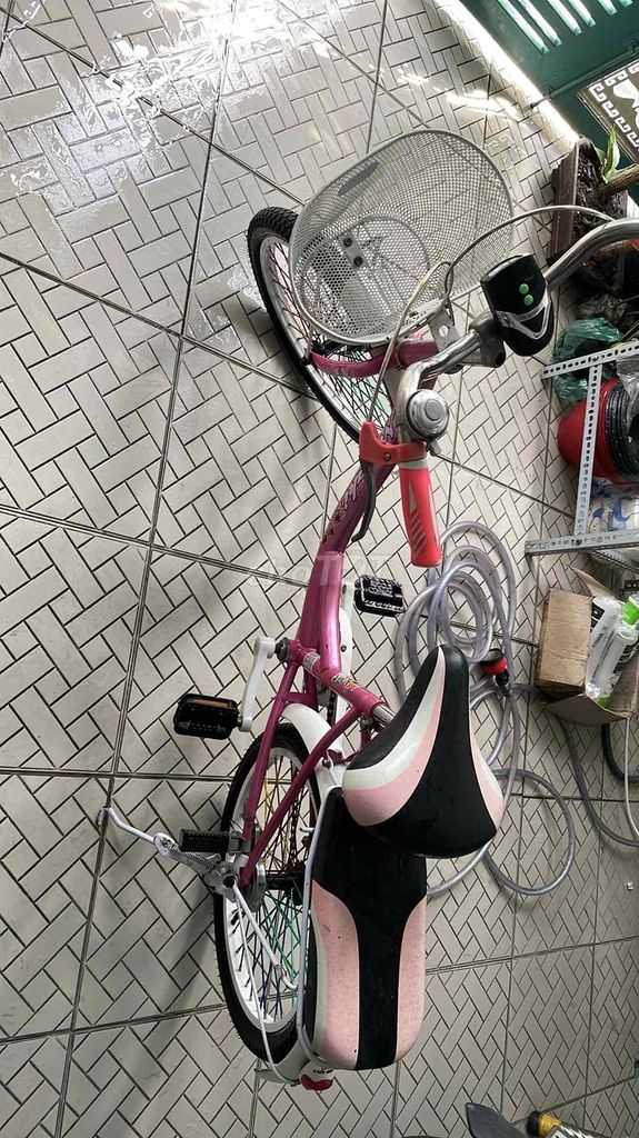 Bán xe đạp cho bé gái lớp 3 đến lớp 6 ok. Mua bán Xe đạp tại Thành phố Biên Hòa Đồng Nai được đăng bởi Trần Xuân Bình hình 2