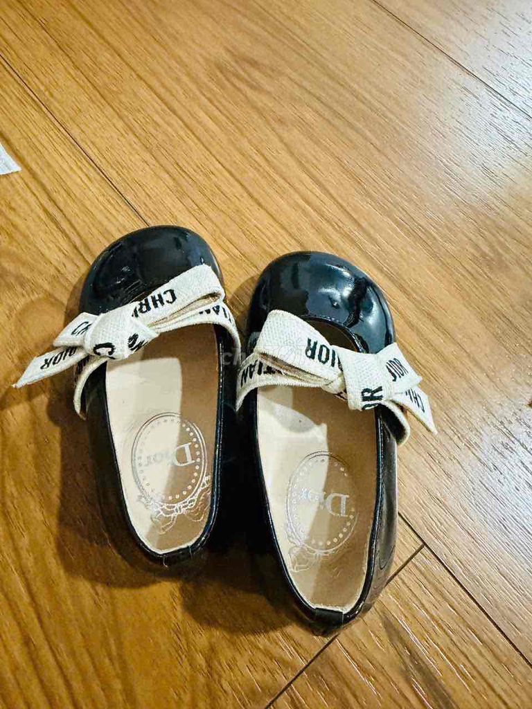 Giày búp bê Dior bé gái size 23 Xanh. Mua bán Mẹ và bé tại Quận 12 Tp Hồ Chí Minh được đăng bởi Hùng Trương hình 1