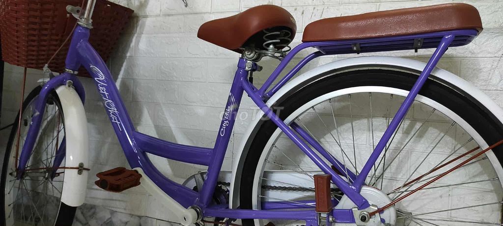 Xe đạp bé gái màu tím Việt Nhật mới 99.9%. Mua bán Xe đạp tại Huyện Nhà Bè Tp Hồ Chí Minh được đăng bởi Chi Dang hình 8
