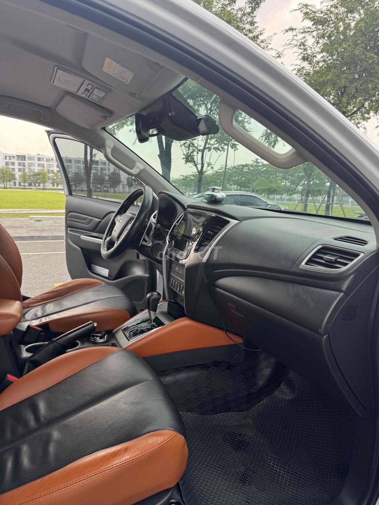 Mitsubishi Triton 4x4 Full Athlete 2021-2022. Mua bán Ô tô tại Quận Thanh Xuân Hà Nội được đăng bởi Nguyễn Quang Đức hình 16