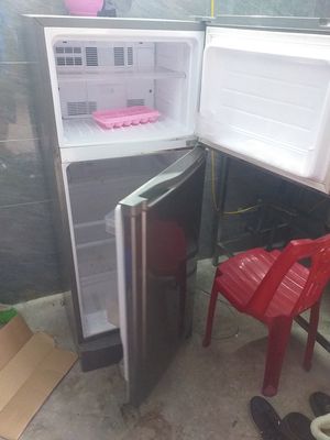 Tủ lạnh sharp. Mua bán Tủ lạnh tại Huyện Cát Hải Hải Phòng được đăng bởi Beo Bau