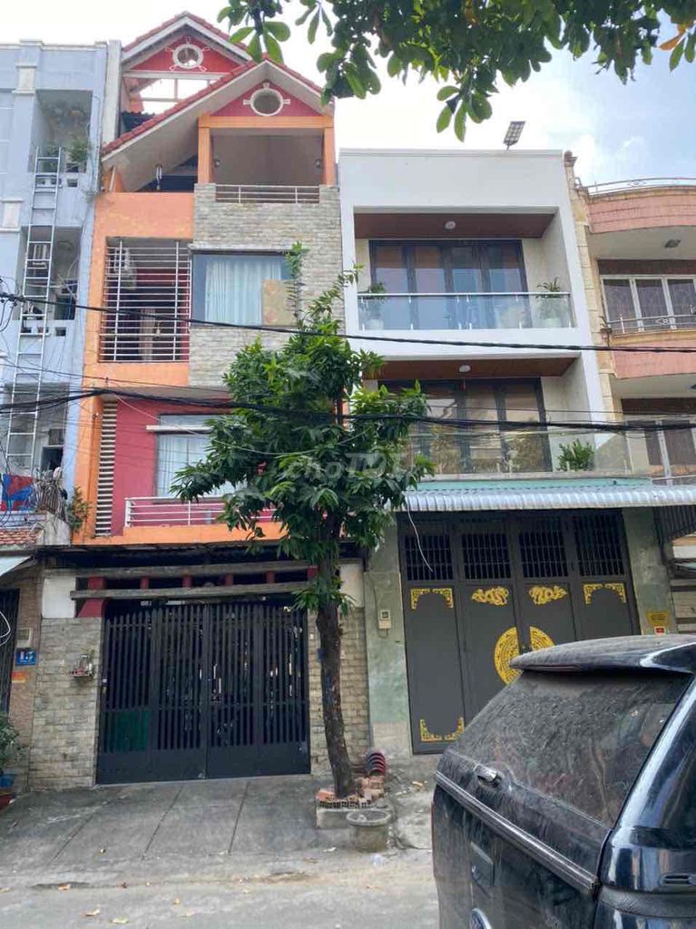 Bán nhà Khu Tên Lửa dt 5x20m nhà 5x20m, 4 tầng giá 8.5tỷ