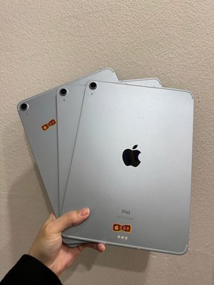 iPad Air 4 64GB 4G màu blue pin 100% likenew 99%. Mua bán Máy tính bảng tại Quận Cầu Giấy Hà Nội được đăng bởi Henry Shop