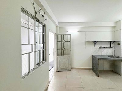 PHÒNG ĐẸP CHÍNH CHỦ , NGAY ĐẠI HỌC TĐT , TÀI CHÍNH MKT ,