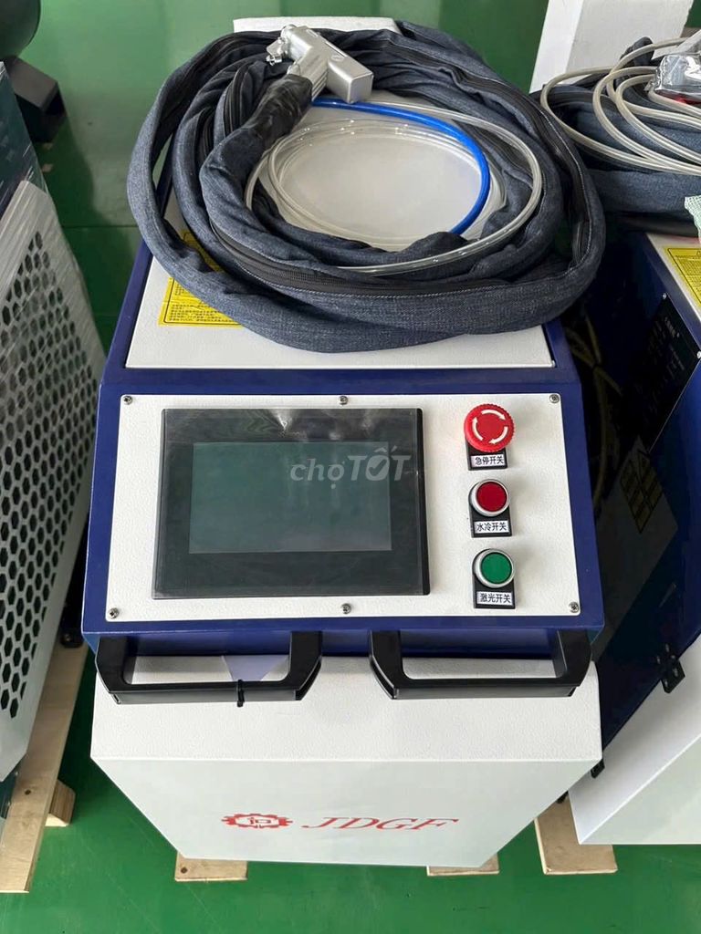 Máy hàn laser JDGF. Mua bán Đồ chuyên dụng, Giống nuôi trồng tại Thành phố Phúc Yên Vĩnh Phúc được đăng bởi Hà Tuấn hình 1
