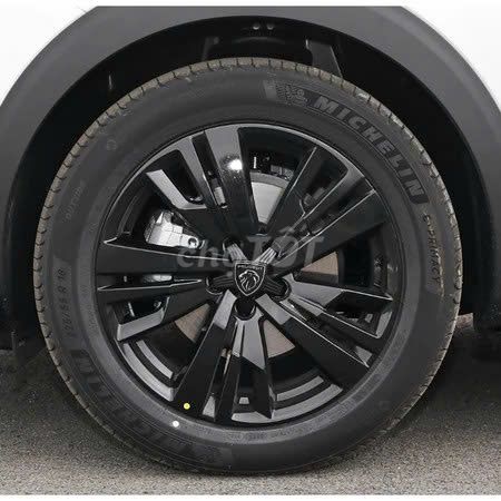 ỐP LOGO  Peugeot CHÍNH HÃNG 4008/5008 P308/408/508. Mua bán Phụ tùng xe tại Thành phố Dĩ An Bình Dương được đăng bởi hàng mới thanh lý 1 nữa giá hình 2