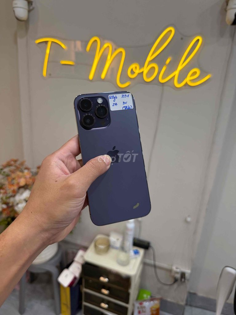 14 Pro Max 128GB Tím 2 sim vật lý vỏ tróc sơn. Mua bán Điện thoại tại Quận Thanh Xuân Hà Nội được đăng bởi Ngô Tráng T Mobile hình 1