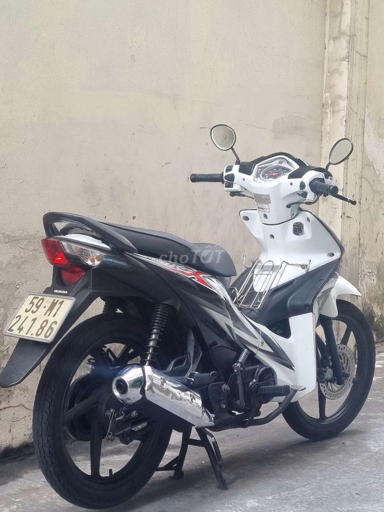 Honda Wave RS 110. Chính chủ sang tên. Mua bán Xe máy tại Quận 6 Tp Hồ Chí Minh được đăng bởi Vĩnh Quý hình 3