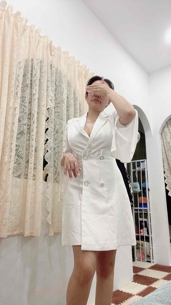Đầm Elise Nữ Trắng Size M. Mua bán Quần áo tại Quận 7 Tp Hồ Chí Minh được đăng bởi Dương Nhã Phương  hình 1