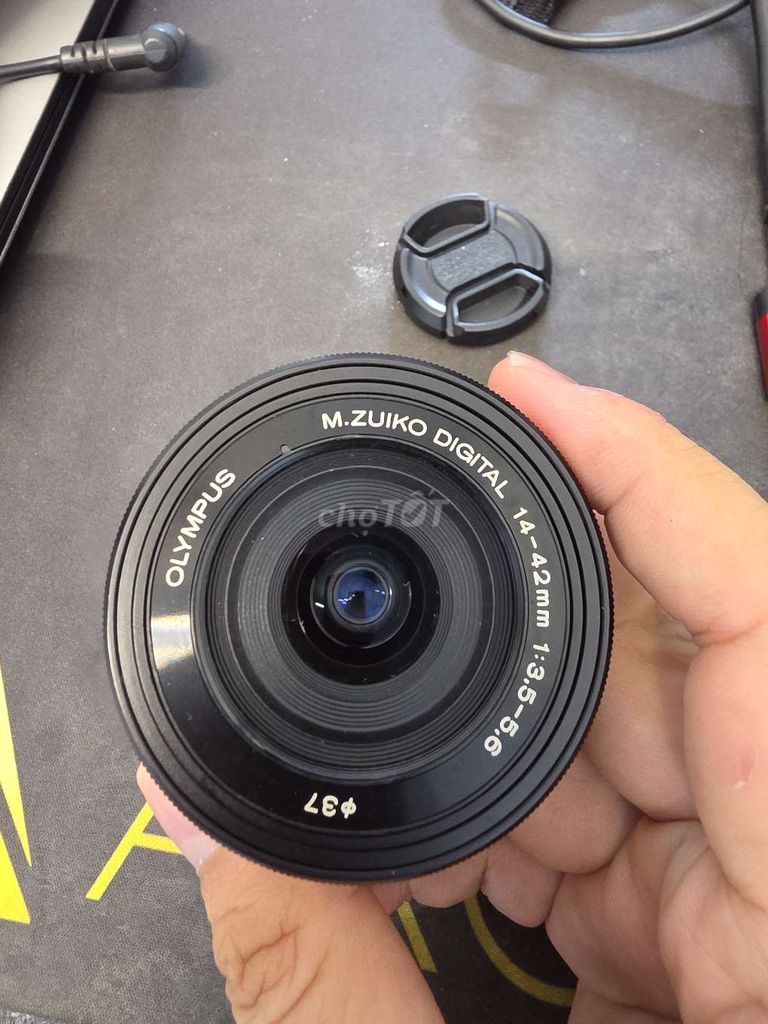 Ống kính Okympus Zuiko ED 14-42mm F3.5-5.6 EZ Đen. Mua bán Máy ảnh, Máy quay tại Quận Tân Phú Tp Hồ Chí Minh được đăng bởi Lưu Vĩnh Phúc hình 1