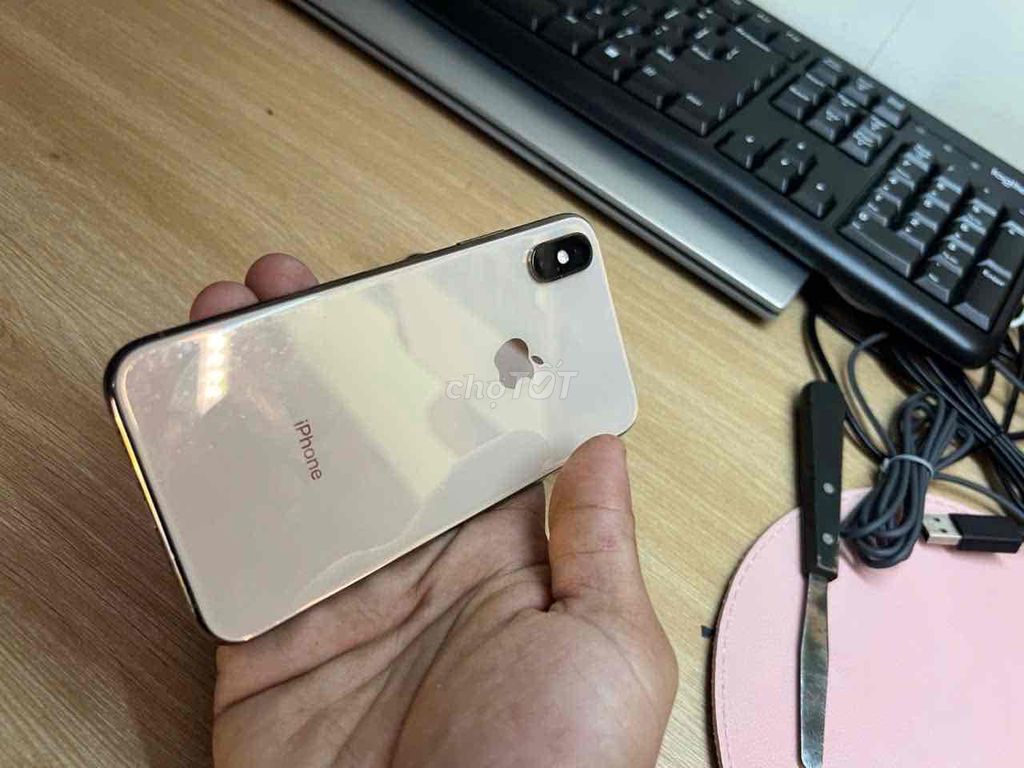 Apple iPhone Xs 64GB Vàng màn thay. Mua bán Điện thoại tại Thành phố Biên Hòa Đồng Nai được đăng bởi Đình khoa hình 1