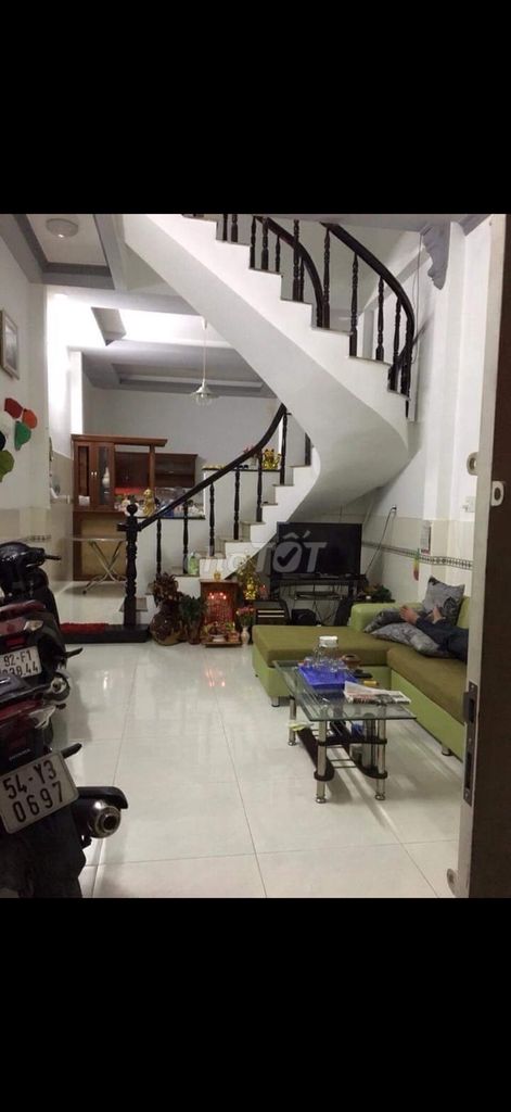 Cho thuê nhà hẻm Phạm văn chiêu4*15 , 1 trệt ,1 lầu