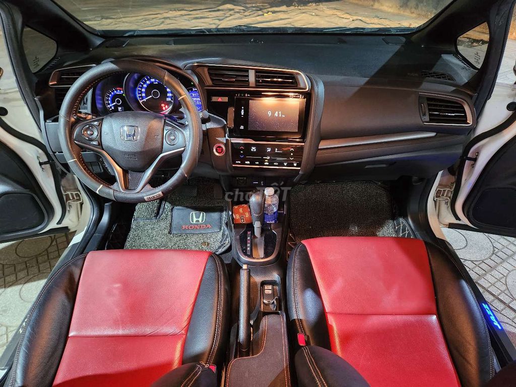 Honda Jazz RS 1.5AT 2018 38000 km. Mua bán Ô tô tại Thành phố Thủ Đức Tp Hồ Chí Minh được đăng bởi BÌNH VÌNH PHÚ CHUYÊN XE LƯỚT BAO TEST HÃNG  hình 9