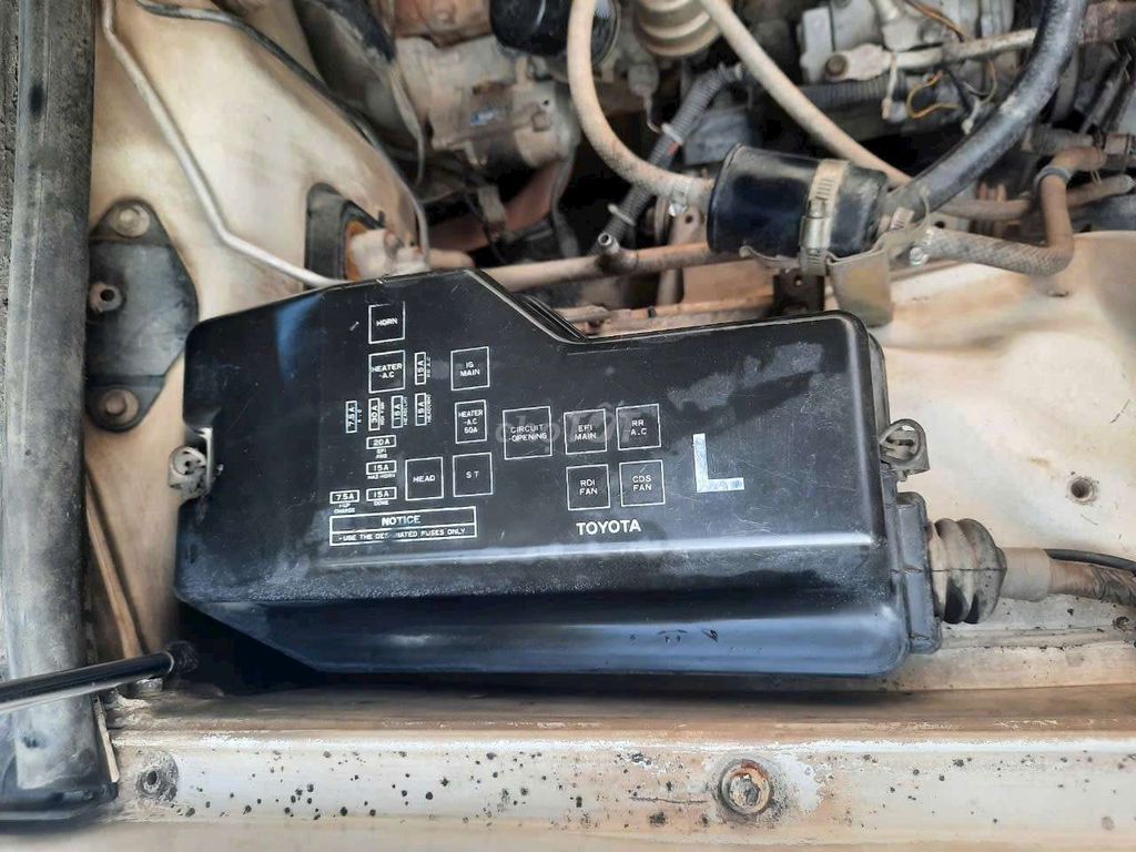 1993 2.4 MT - 10000 km. Mua bán Ô tô tại Huyện Thanh Sơn Phú Thọ được đăng bởi khôi hình 11