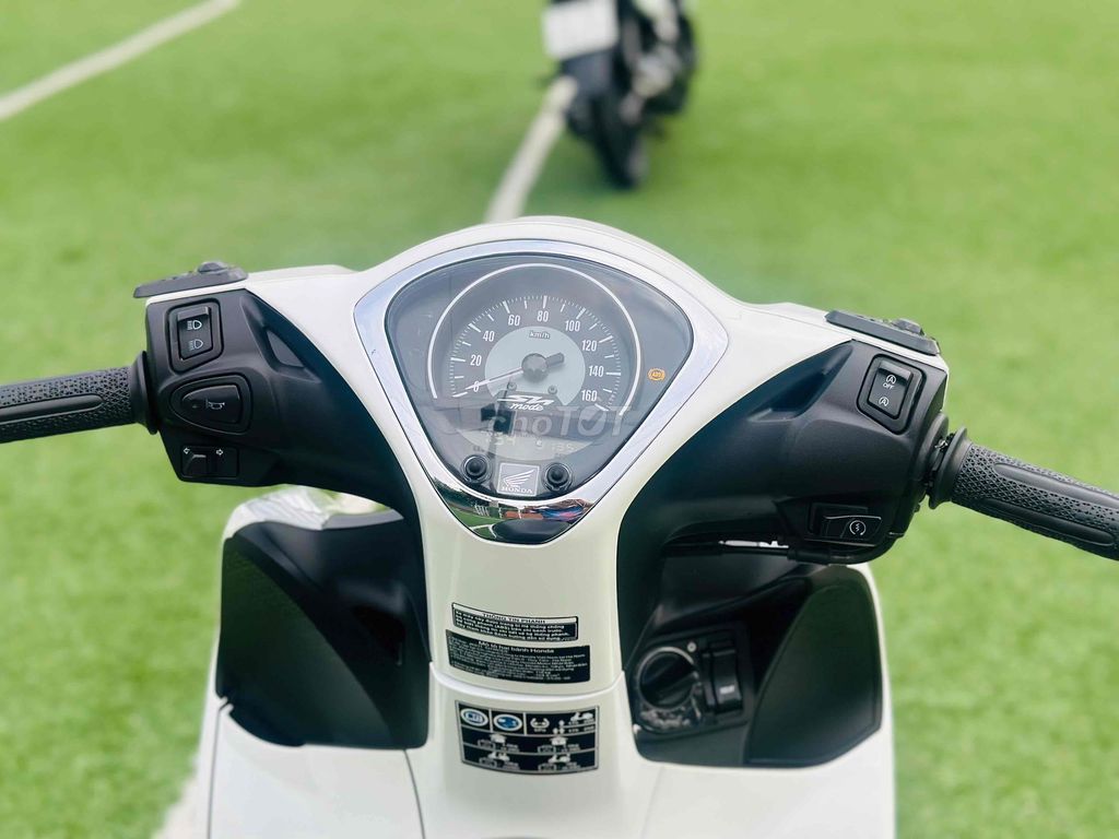 SHMODE ABS DKLD 2021 9000KM XE ĐẸP QUÁ MỚI [GÓP]. Mua bán Xe máy tại Huyện Chợ Mới An Giang được đăng bởi XE MÁY THIỆN PHÁT AN GIANG hình 19