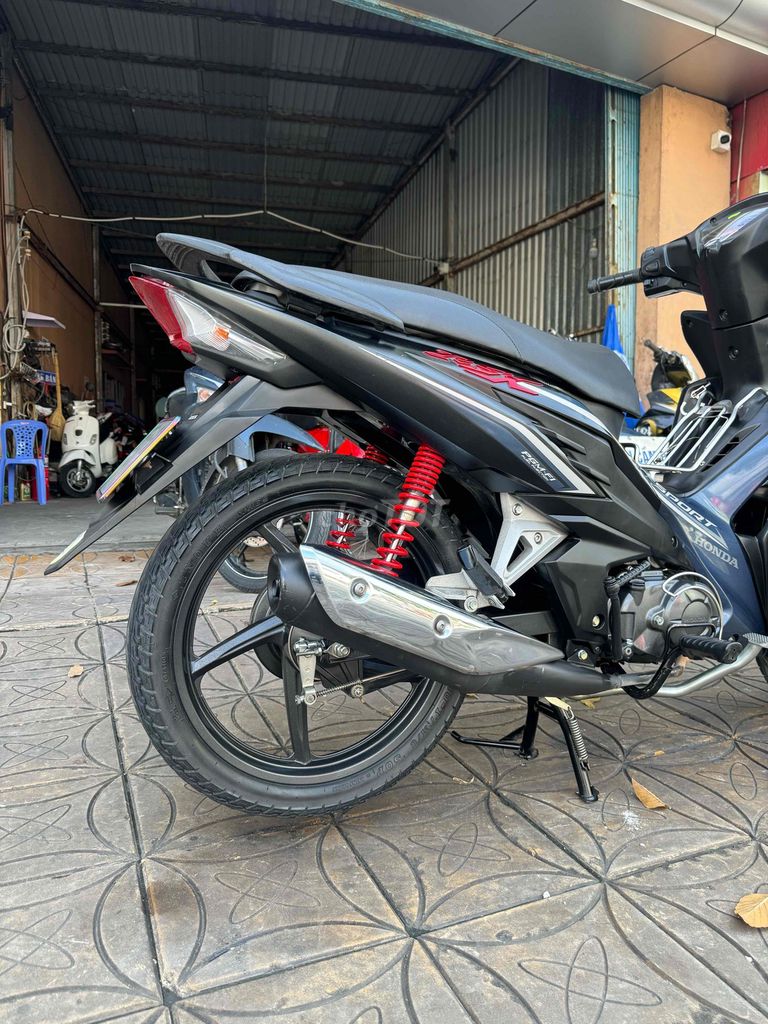 WAVE RSX FI (2022) BS:65M1:CẦN THƠ. Mua bán Xe máy tại Quận Ninh Kiều Cần Thơ được đăng bởi DVCĐ Công Minh hình 4