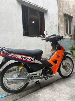 Xe Wawe A mới sơn áo REPSOL. Mua bán Xe máy tại Quận 6 Tp Hồ Chí Minh được đăng bởi Thành