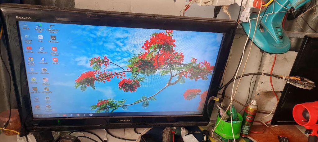 Màn hình Toshiba REGZA 32 inch. Mua bán Phụ kiện (Màn hình, Chuột...) tại Huyện Giồng Trôm Bến Tre được đăng bởi NguyenTuan hình 1
