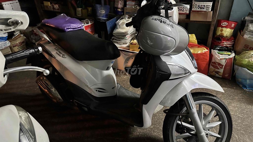 xe Liberty trắng. Mua bán Xe máy tại Quận Hồng Bàng Hải Phòng được đăng bởi Andy hình 3