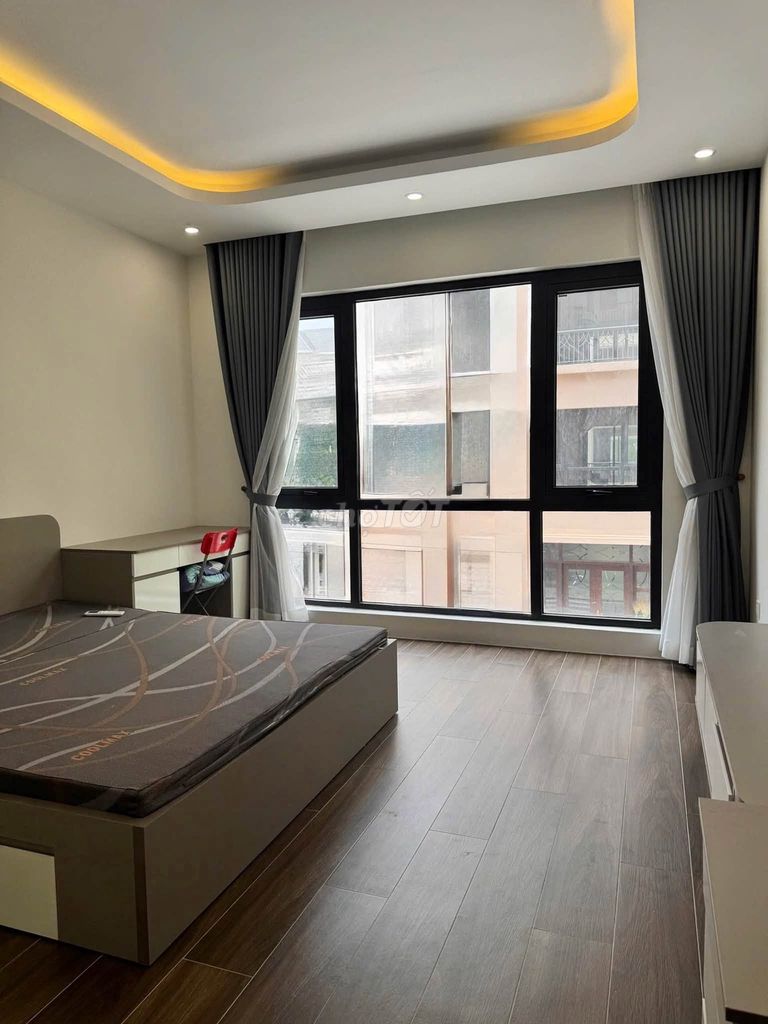 5-этажный дом с мебелью в Vinhomes Ocean Park