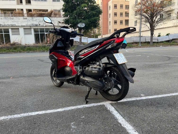 Honda Air Blade 125 2019 Красный, черный, белый, пахнет 25148